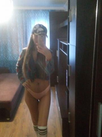 Нина Шатенка